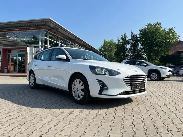 Ford Focus Turnier 1.5 EcoBlue Trend *LED AHK Klima*