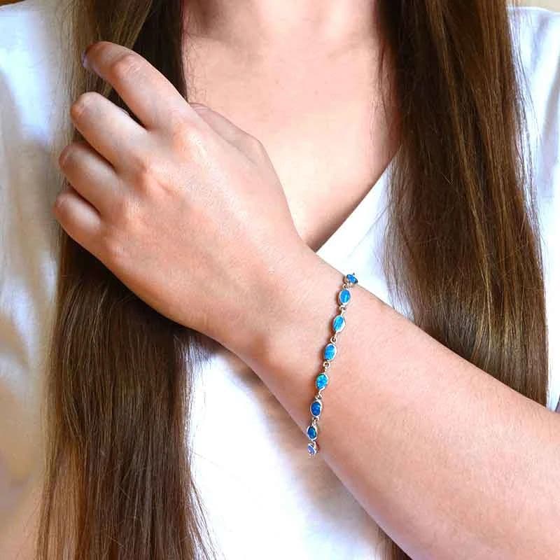 Bransoletka srebrna - Bransoletka z niebieskim opalem
