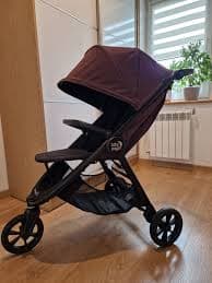 Sprzedam wózek spacerowy Baby Jogger City Mini GT2